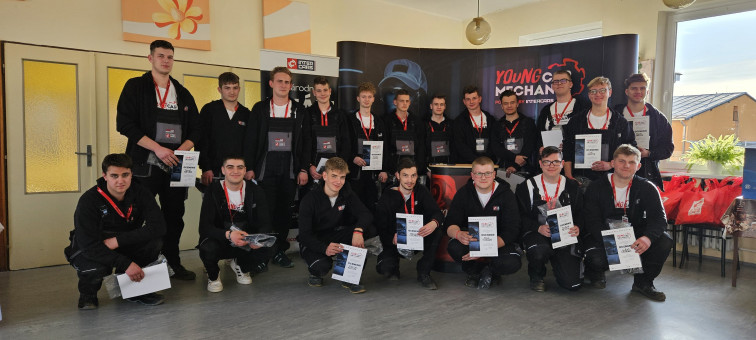 Poznáme 12nástich finalistov, ktorí sa pobijú o titul Najlepšieho mladého automechanika!