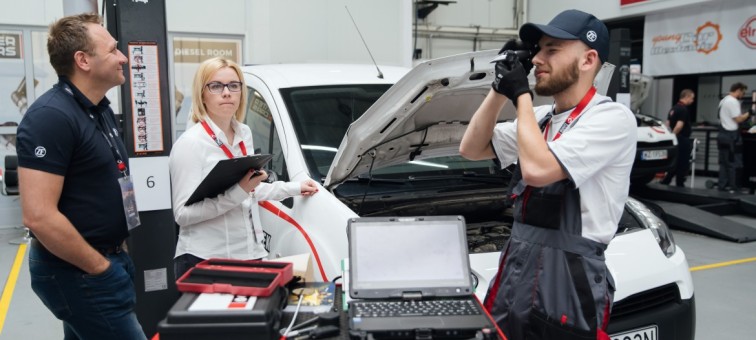 Regionálne kolá súťaže Young Car Mechanic už zanedlho.